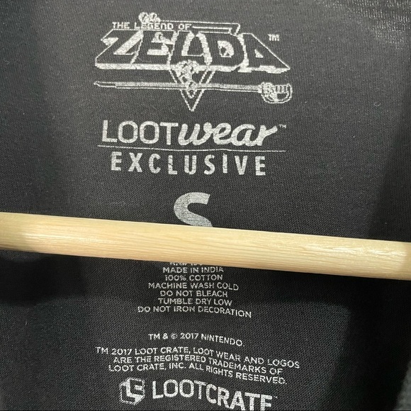 Zelda Tee Shirt Top Legend of Zelda 8 Bit Map Graphic Womens Small S - Picture 3 of 5